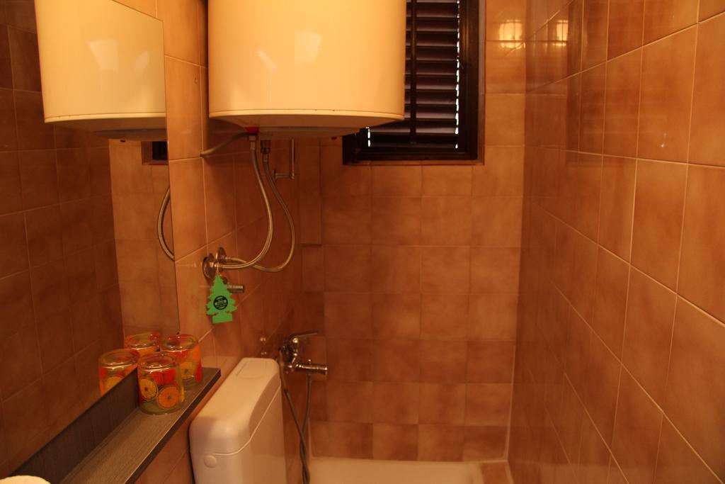 Novalja Guesthouse Economy Rooms מראה חיצוני תמונה